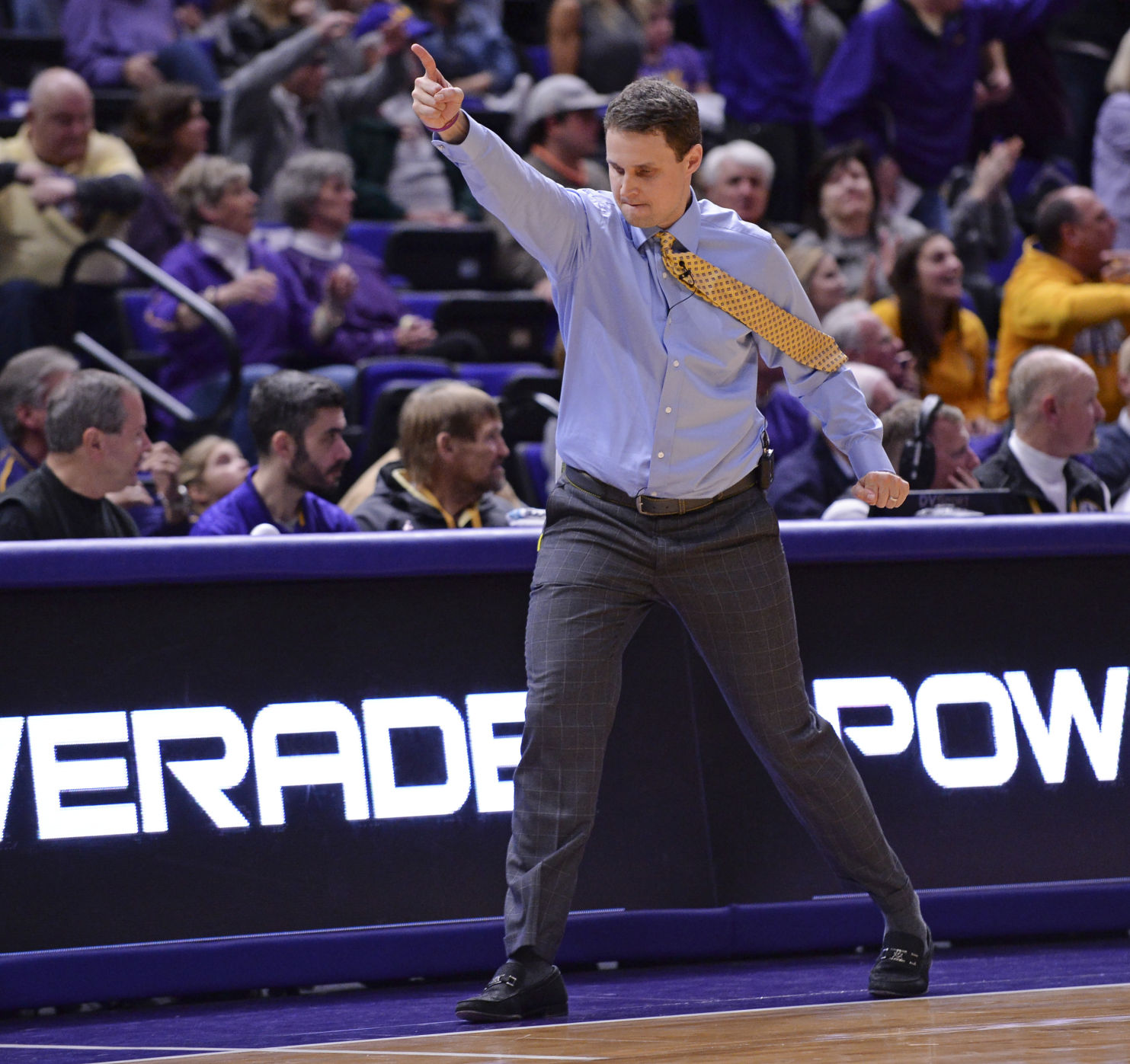 lsuhoustonbasketball.121417 HS 2259.JPG